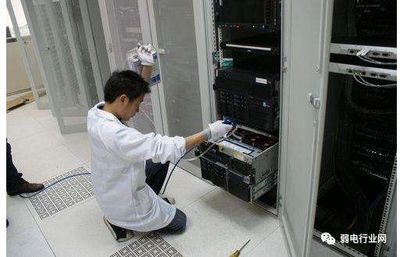 网络机房带电清洗与施工 安全高效维护指南